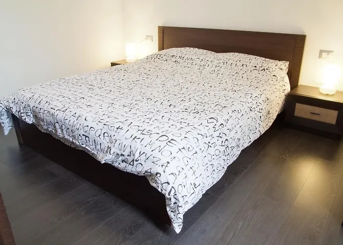 Your Comfortable In Next To Opera House Διαμέρισμα